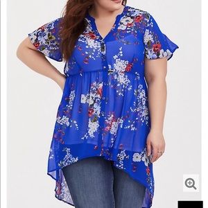 Torrid LEXIE BLUE FLORAL CHIFFON HI-LO TUNIC, NWOT